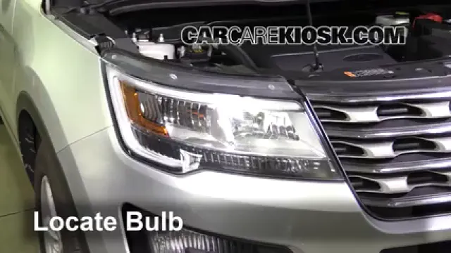 2017 Ford Explorer XLT 3.5L V6 Luces Faro delantero (reemplazar foco)